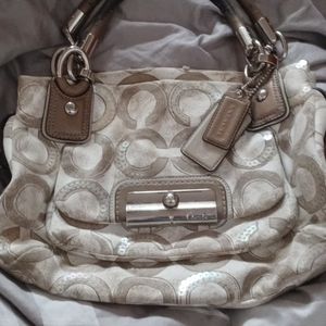 Coach purse / handbag